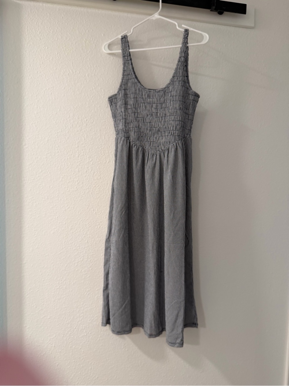 Old Navy Black and White Gingham Smocked Dress - Picture 1 of 3